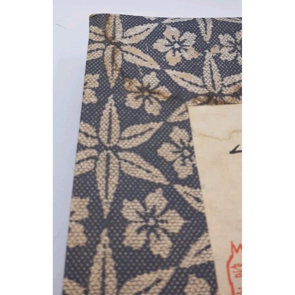 VTG Japanese Geisha Double Mirror Awase-Kagami Lacquered Chrysanthemum Design - Picture 9 of 10